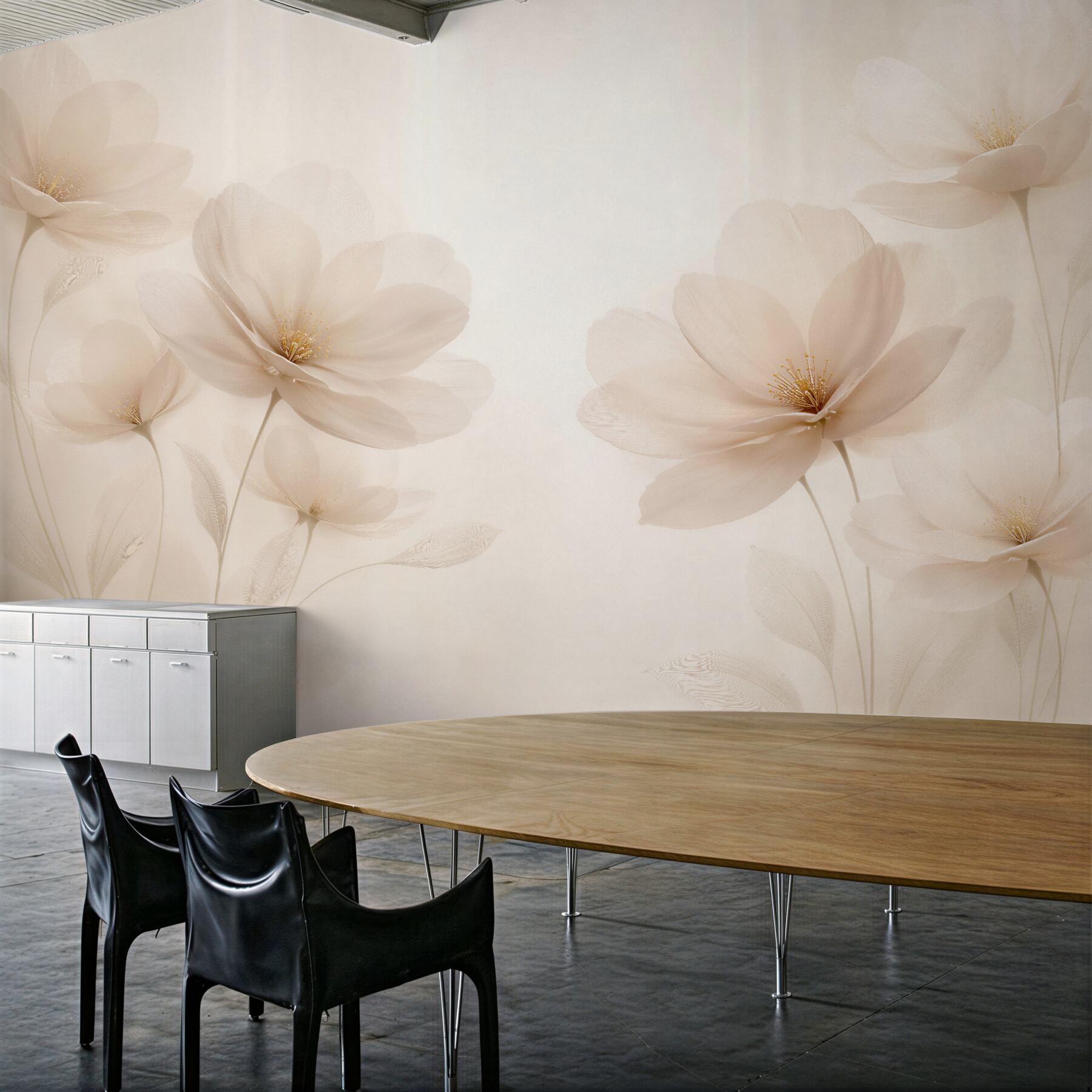 Fototapeten Cremefarbene Blumen im zarten Nebel
